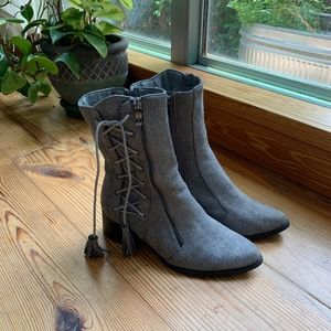 Mackin J Side Lace Up Gray Booties